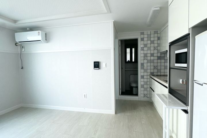 1.5-room apartment, fully furnished, 5 minute 6th image