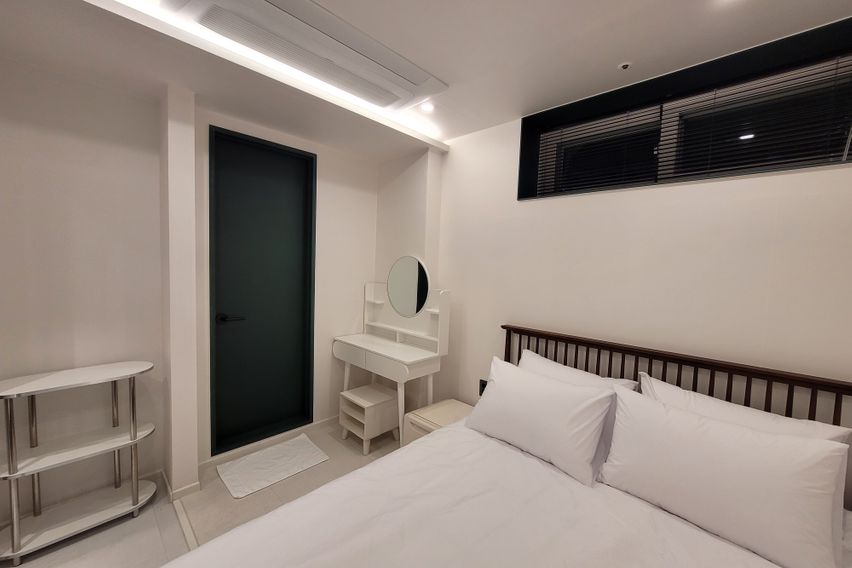 호텔급더블침대 2인거주