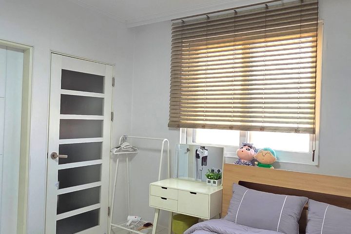 Cost-effective studio apartment with a separa 13th image