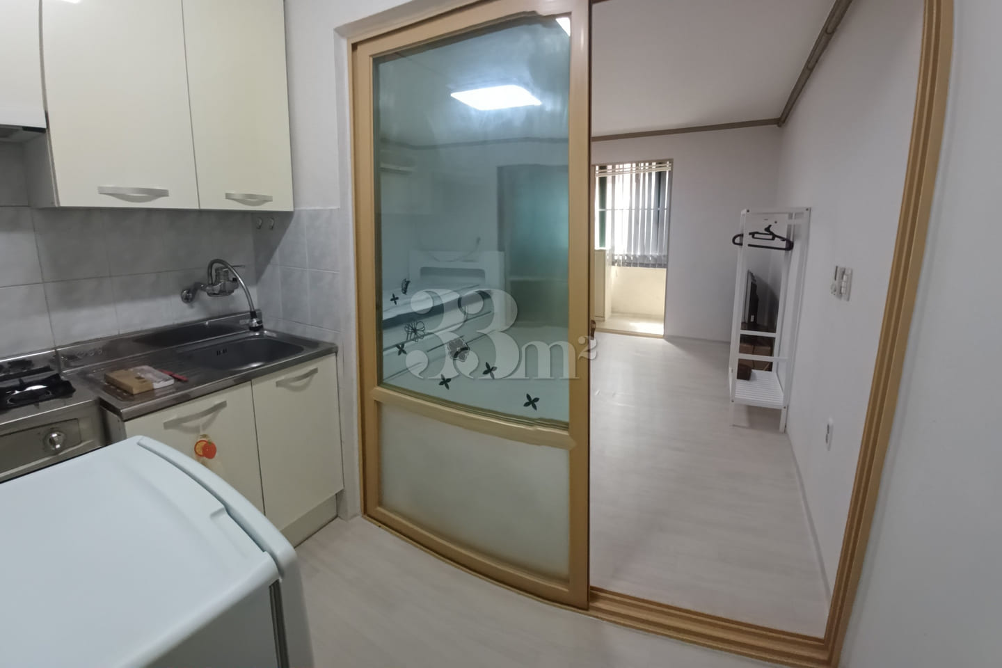 Fully furnished studio apartment 0th image
