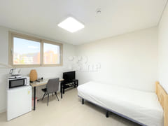 Unseo Station: Cozy and Clean Room 5th image