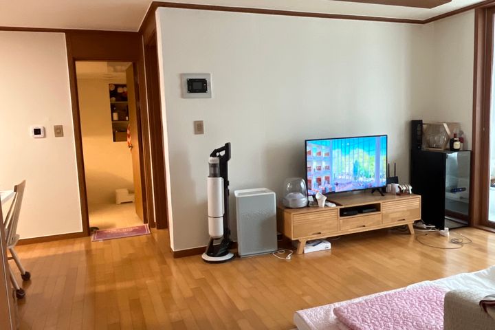 Jongam-dong Raemian / 3 bedrooms, 1 bathroom 3th image