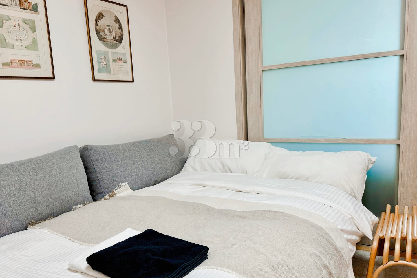 Jonggak, separate bedroom, minimum 3-night st 5th image
