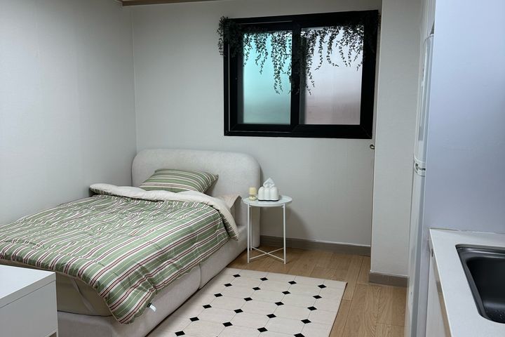 Seodaemun-gu, fully furnished, parking availa 1th image