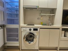 Fully-furnished Studio with a View 8th image