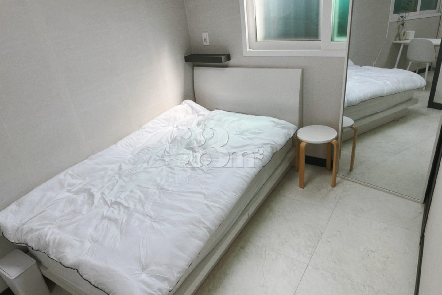 Quiet, newly built home within walking distan 3th image