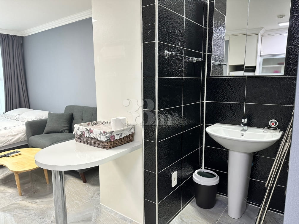 New studio apartment near Busan Dusil Station 7th image