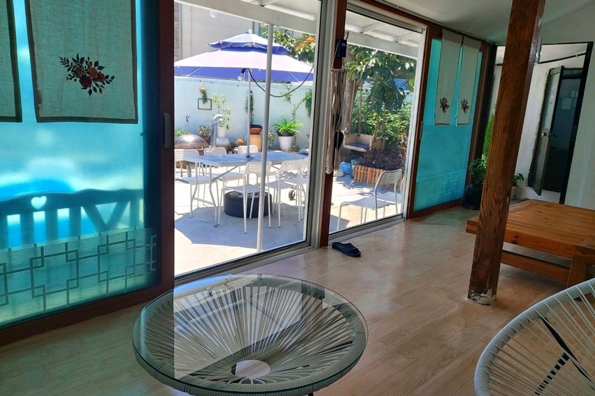 포항 홍시네 앞마당