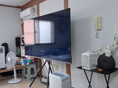 넓은 거실에 킹침대 10번째 이미지
