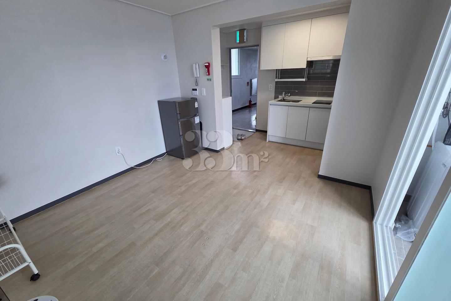 Studio apartment, 6-minute walk from Songtan 3th image