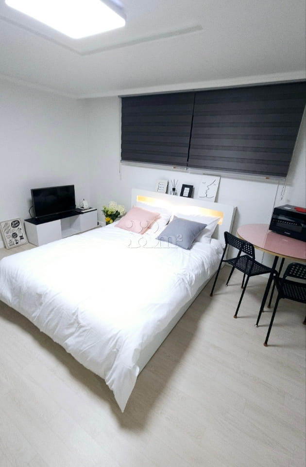 Cozy Studio in Suwon Jangan-gu B 0th image