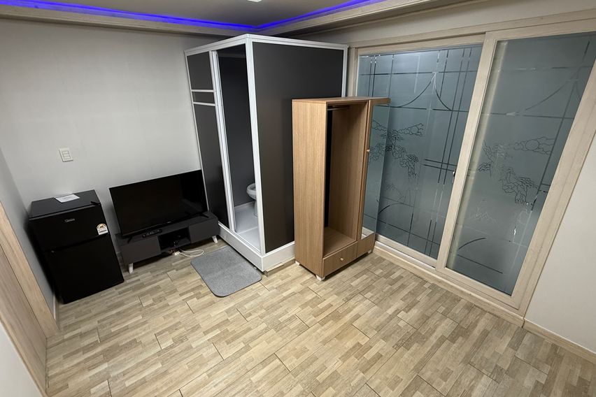 룸메이트5_당일입주가능 1번째 이미지