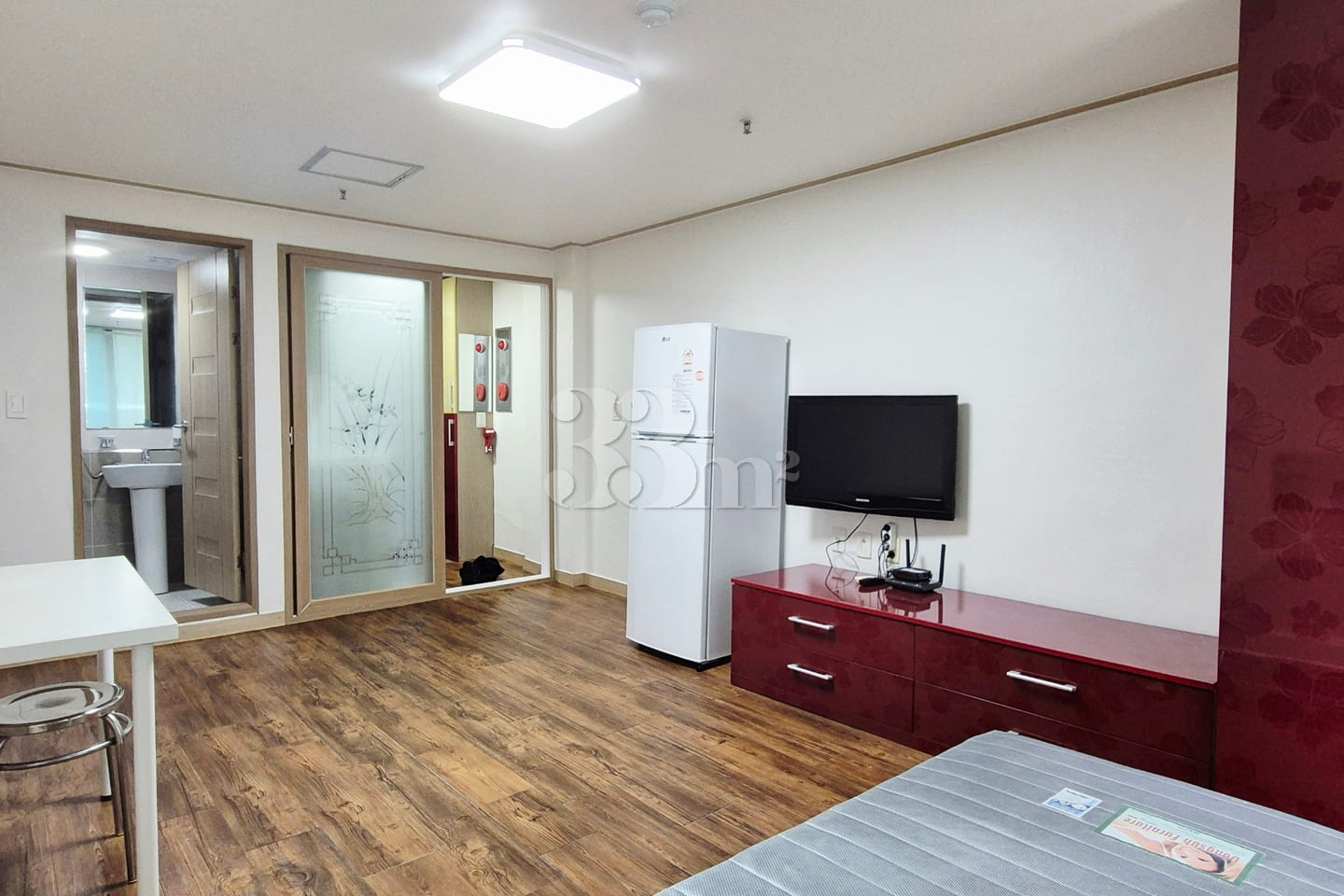 Ssangyong Station to Bongmyeong Station: 10 m 2th image