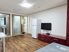 Ssangyong Station to Bongmyeong Station: 10 m 2th image