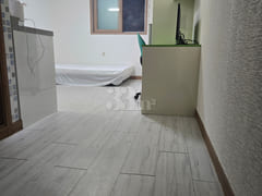 A room located right next to Jihaeng Station 0th image