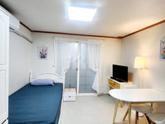 Cozy Studio near Yeungnam University, Gyeongs 1th image