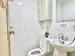 2-minute walk from Nonhyeon Station (studio a 13th image