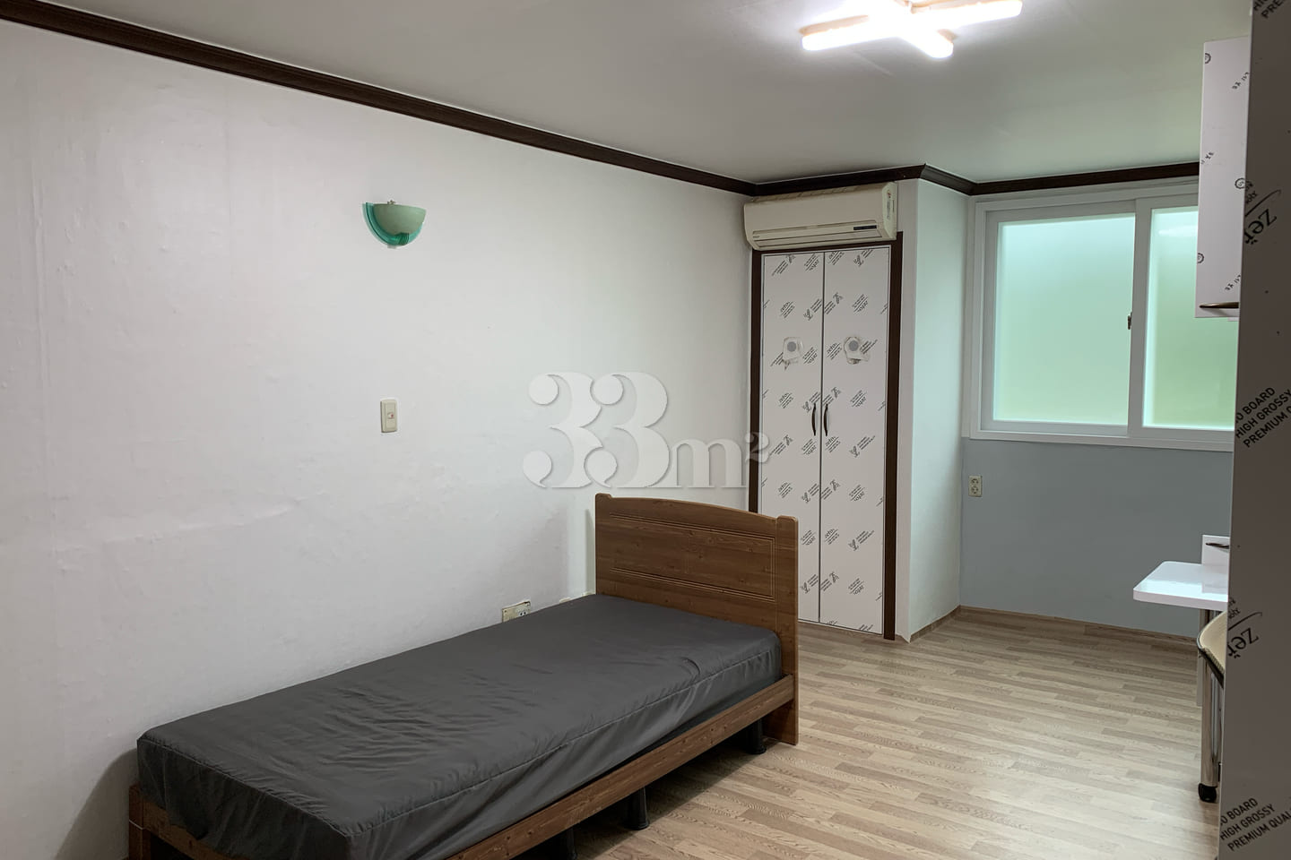 Unit 202, Building B 1th image