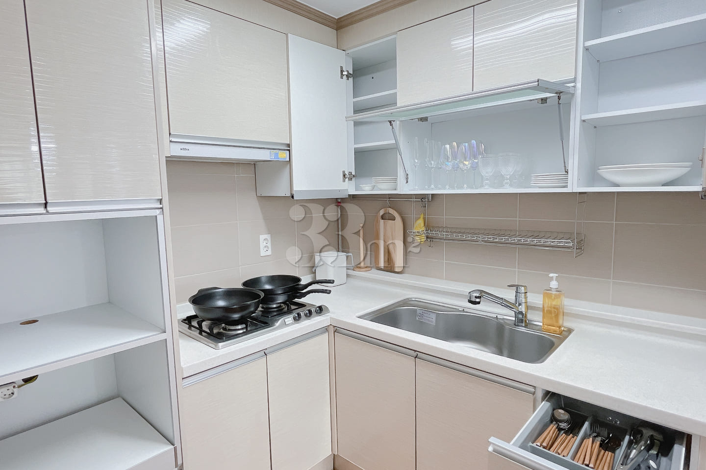 Clean two-room apartment in Dongoe-dong 3th image