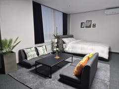 Officetel located right next to Indeogwon Sta 13th image