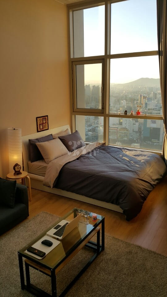 Dongseong-ro Top City View #Fully Furnished 9th image