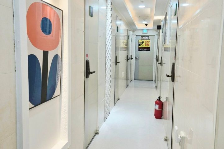 Jamsilsaenae: Neat, Fully Furnished (Option B 5th image
