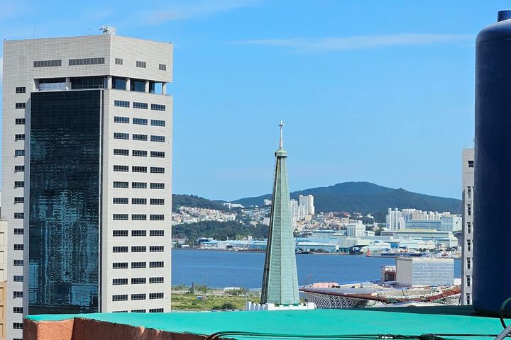 정류소10초컷자연302 16번째 이미지
