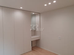 Top-of-the-line remodeled 3-room apartment in 4th image