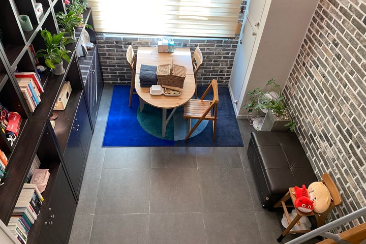 Fully furnished, Line 4, Bandi Books 4th image