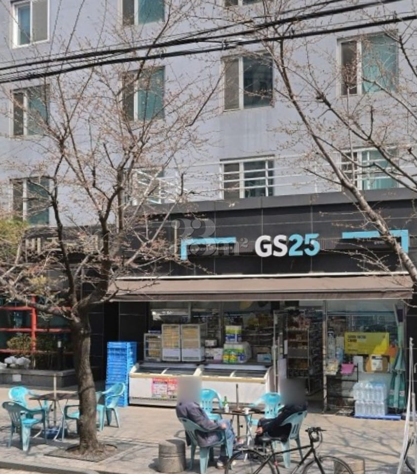 Ttukseom Station, Seoul Forest Station, Clean 9th image