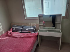 Gaom Modern South-Facing Fully Furnished Thre 5th image