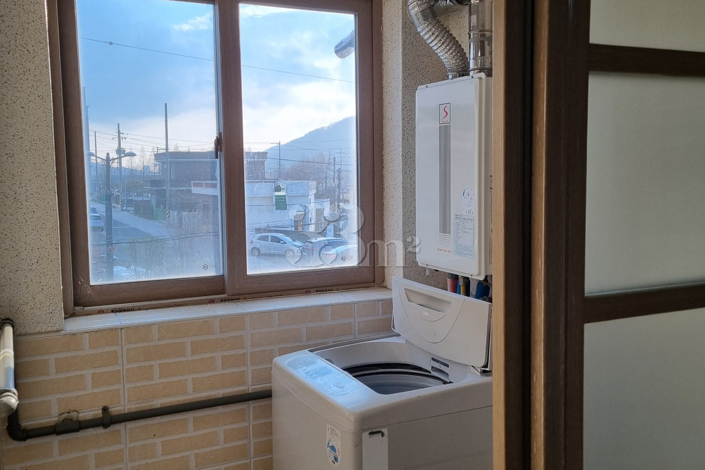 Yega Building B, Unit 305 4th image