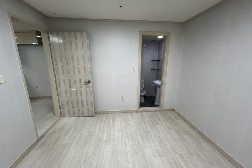 부천역도보10분 깨끗함