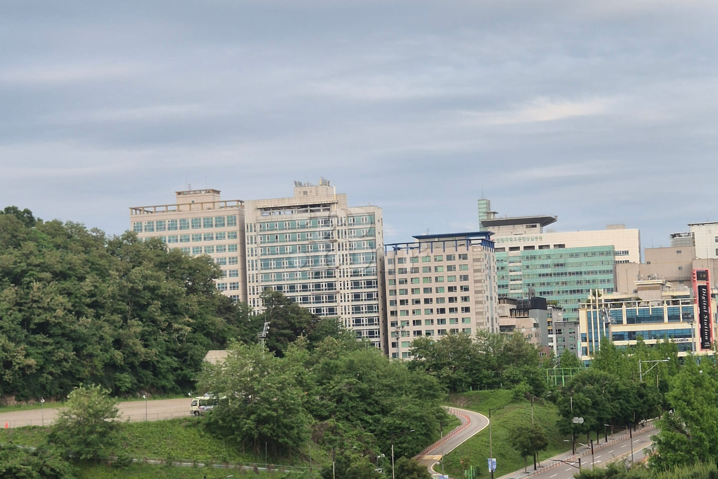 Dongtan Hallym University Sacred Heart Hospit 12th image
