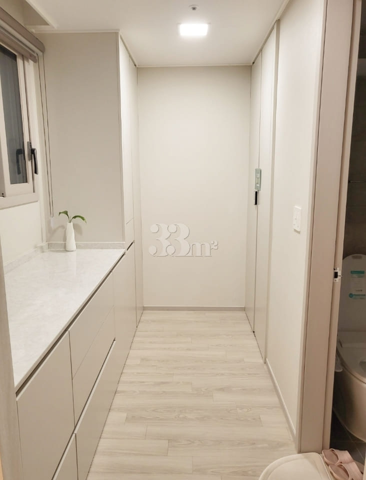 ๐ก Fully Furnished) Super High-Rise Apartment 4th image