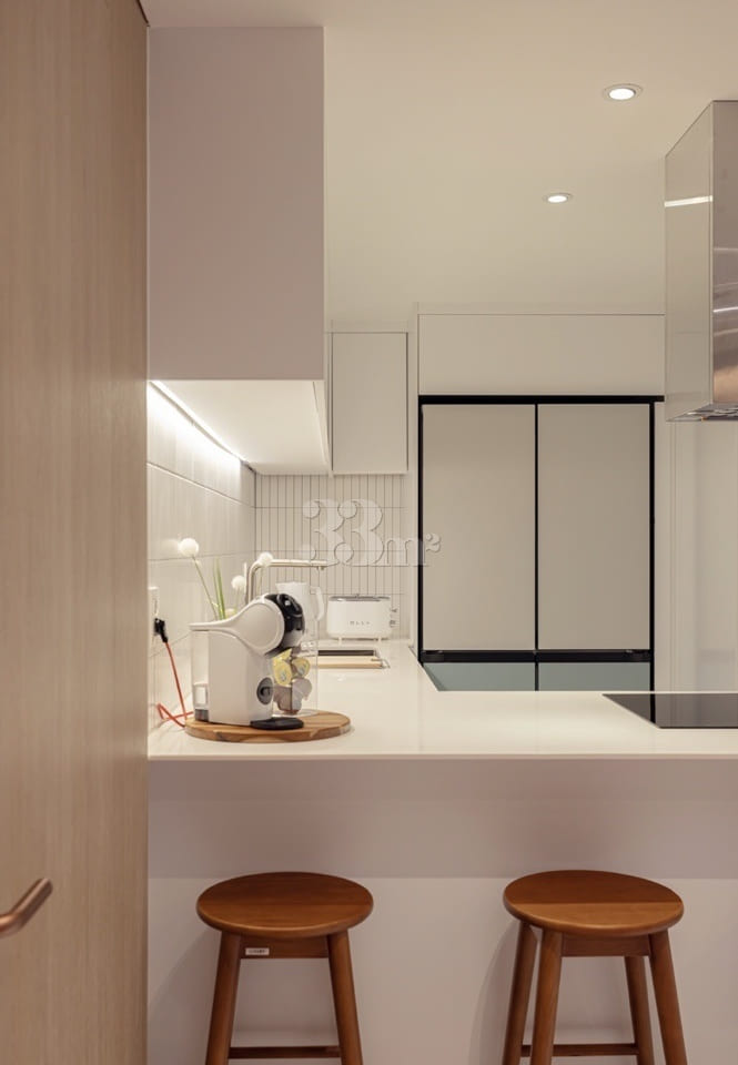 2nd floor, 4 people, 4 beds, 2 bathrooms 13th image