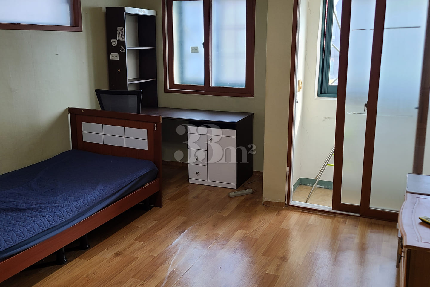 Gusiul Unit 202 6th image