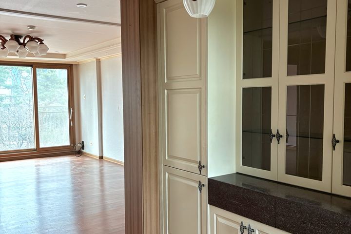 Apartment near the station in Hyangnam-eup 3th image