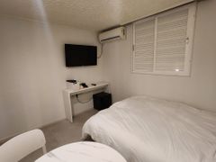 Stay near the intercity bus terminal 1th image