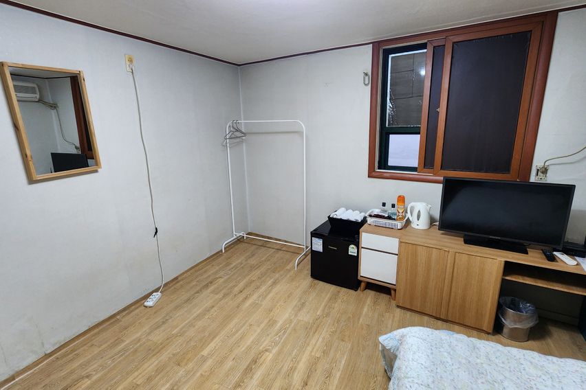 신세계앞 방 엄청넓은방 0번째 이미지