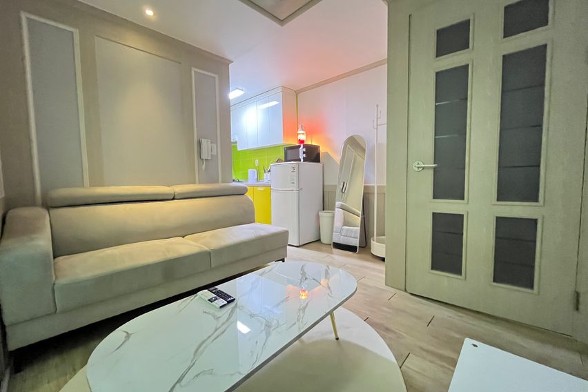 경산역 깔끔한 미니투룸