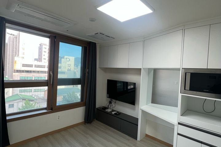 Newly built, 6 minutes from Seoul National Un 8th image
