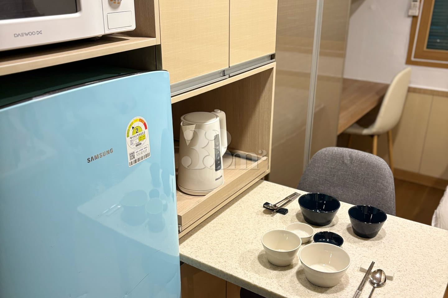 Fully furnished studio, 1 minute from Gunja S 11th image