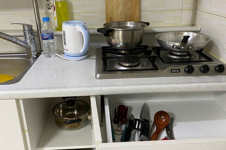 Fully furnished apartment near Daerim Station 9th image