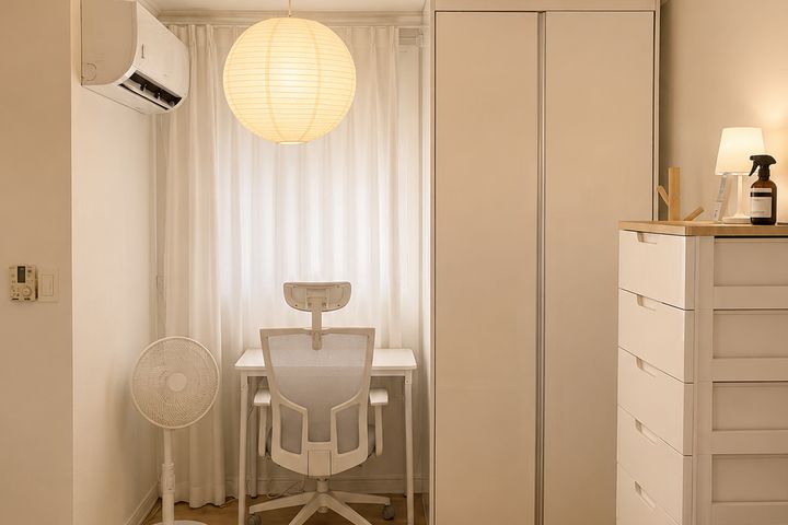 10 minutes from Hwaseo Station, fully furnish 3th image