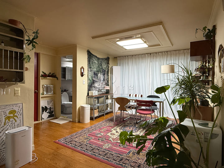 A house with a vintage vibe 방 이미지