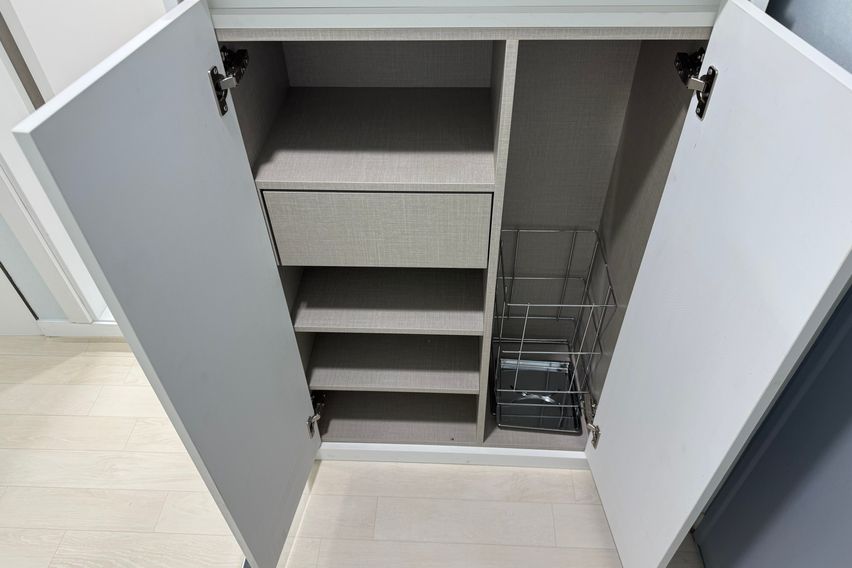 ✨Sinchon Station Area, Fully Furnished Studio 10th image