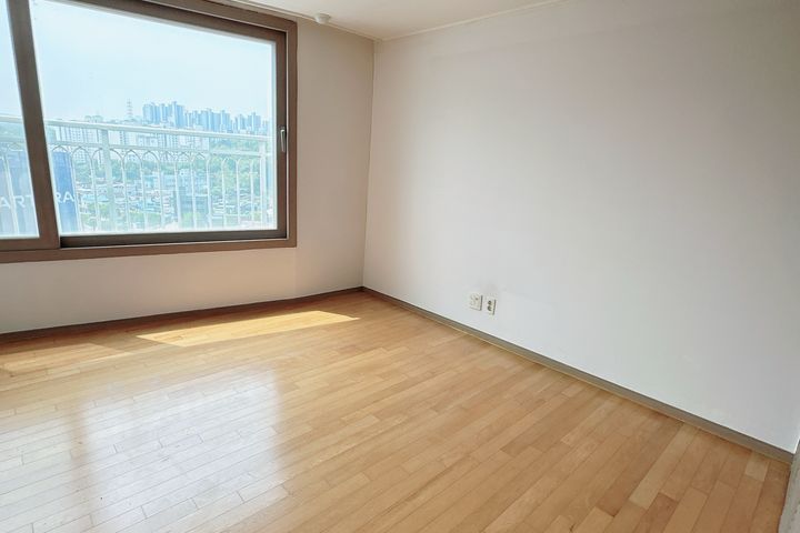 햇살가득한 탑층  4번째 이미지