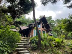 산속 마당넓은 통나무집 1번째 이미지