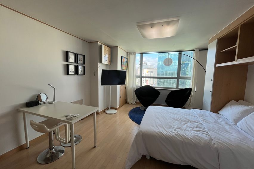 신촌역+풀옵션+시티뷰💕